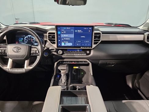 Used 2024 Toyota Tundra Limited image 10