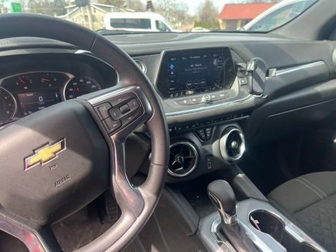 Used 2021 Chevrolet Blazer LT image 8