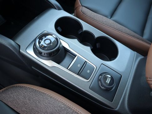 New 2025 Ford Bronco Sport Outer Banks w/ Outer Banks Tech Package+ image 8