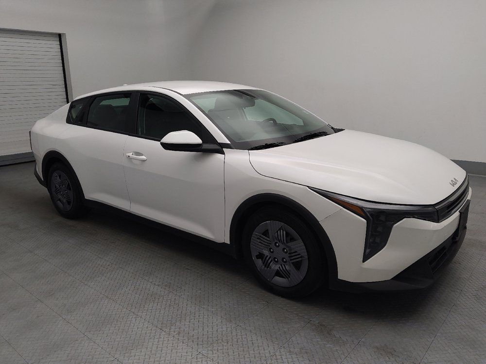 Used 2025 Kia K4 FWD image 11