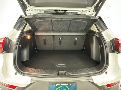 Certified 2023 Buick Encore GX Essence w/ Advanced Technology Package AWD/4WD image 31
