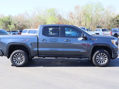 Used 2021 GMC Sierra 1500 AT4 image 9