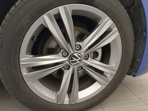 Used 2024 Volkswagen Jetta SE FWD image 31