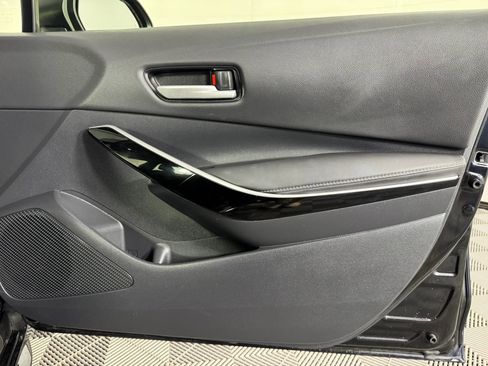 Used 2024 Toyota Corolla XLE image 40