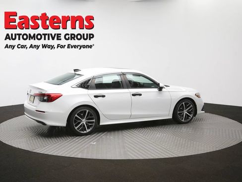 Used 2022 Honda Civic Touring image 42