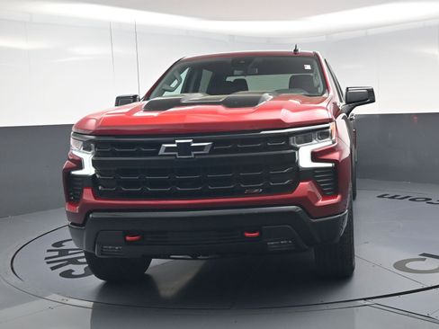 Used 2023 Chevrolet Silverado 1500 LT Trail Boss w/ Protection Package image 5