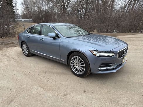 Used 2017 Volvo S90 T6 Inscription w/ Vision Package image 14