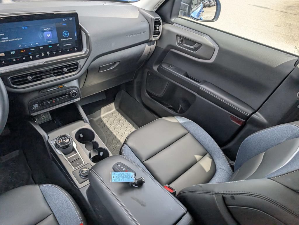 Used 2025 Nissan Kicks S FWD image 48