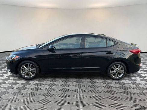 Used 2018 Hyundai Elantra SEL FWD image 4