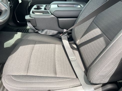 New 2025 Chevrolet Silverado 2500 LT w/ Z71 Off-Road Package image 12