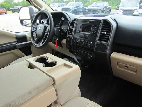 Used 2017 Ford F150 XLT w/ XTR Package AWD/4WD image 20