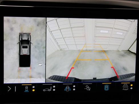 Used 2024 Chevrolet Silverado 2500 High Country image 52