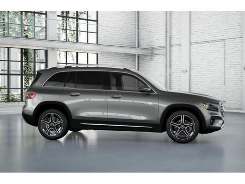 Used 2026 Mercedes-Benz GLB 250 image 15