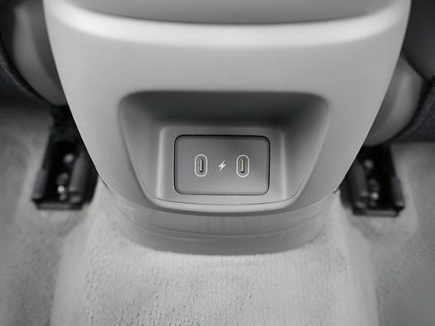 Certified 2025 Hyundai Elantra Sport FWD image 17