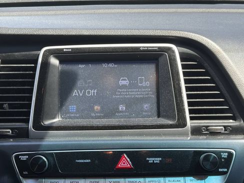 Used 2018 Hyundai Sonata SEL FWD image 13