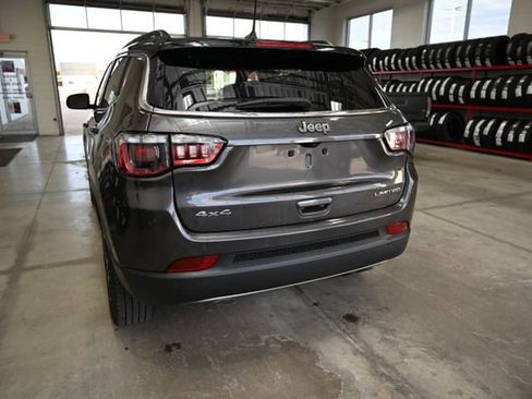 Used 2023 Jeep Compass Limited image 7