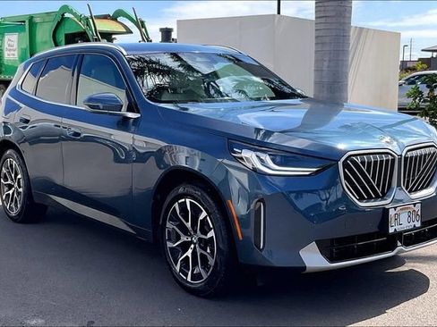 Used 2026 BMW X3 xDrive30i w/ Convenience Package AWD/4WD image 2