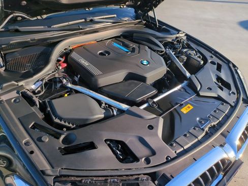 Certified 2023 BMW 530e w/ Convenience Package image 24