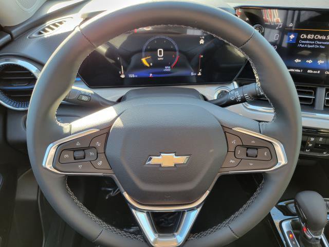 New 2026 Chevrolet Trax LT w/ LT Convenience Package FWD image 12