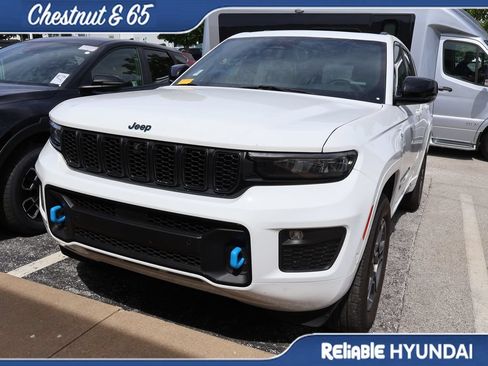 Used 2024 Jeep Grand Cherokee Limited 4xe AWD/4WD image 8