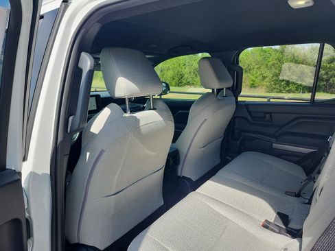 Used 2025 Toyota 4Runner SR5 image 10