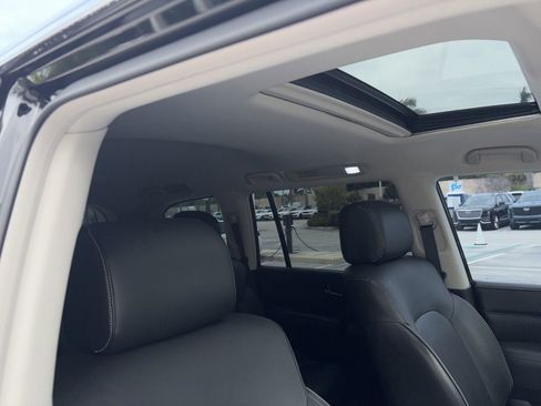 Used 2022 INFINITI QX80 Luxe w/ Cargo Package RWD image 10