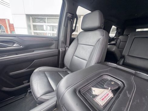 Used 2024 Chevrolet Tahoe LT image 23