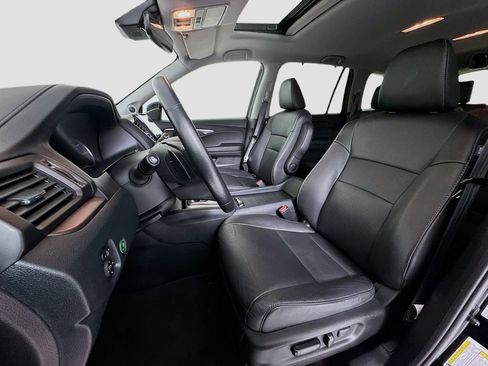 Used 2022 Honda Pilot Black Edition image 10