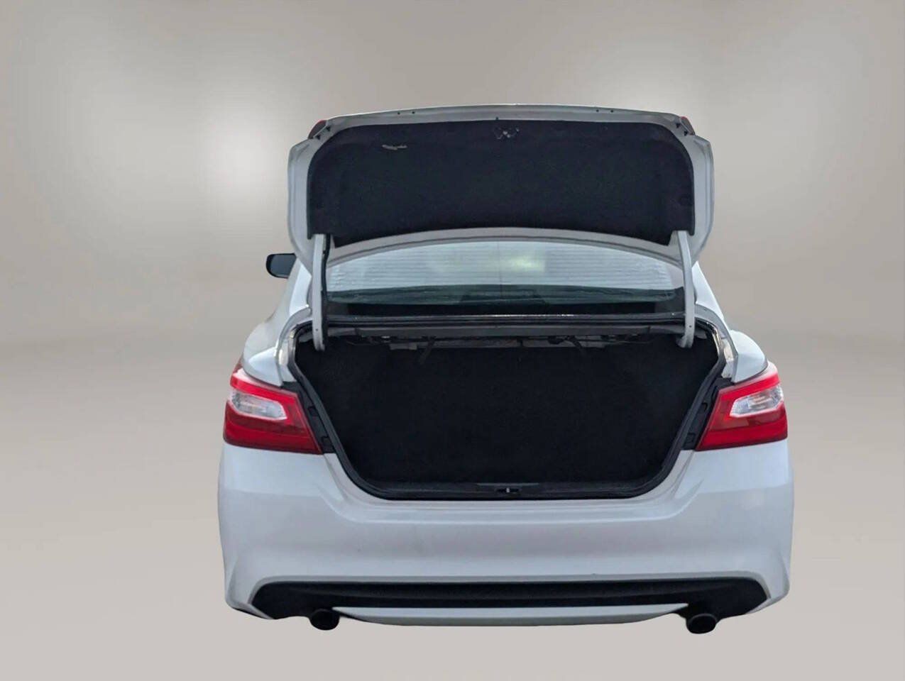 Used 2016 Nissan Altima 2.5 S FWD image 25