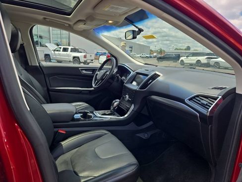 Used 2017 Ford Edge Titanium w/ Equipment Group 301A AWD/4WD image 15