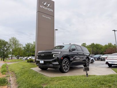 Used 2022 Chevrolet Suburban RST w/ Luxury Package