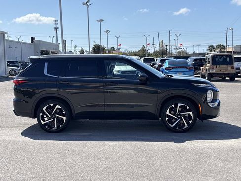 Used 2022 Mitsubishi Outlander SEL image 6