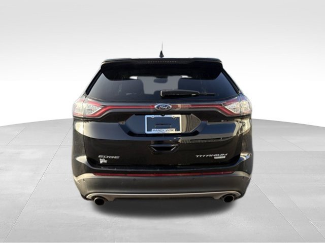 Used 2018 Ford Edge Titanium FWD image 4