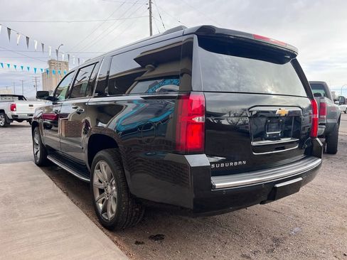 Used 2015 Chevrolet Suburban LTZ image 7
