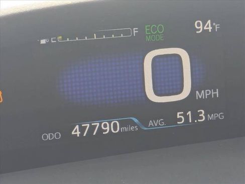 Used 2017 Toyota Prius Four w/ Advanced Technology Package FWD image 10