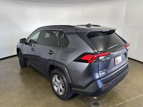 Used 2023 Toyota RAV4 XLE w/ Convenience Package image 12