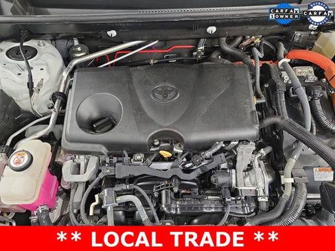 Used 2021 Toyota RAV4 XLE Premium image 21