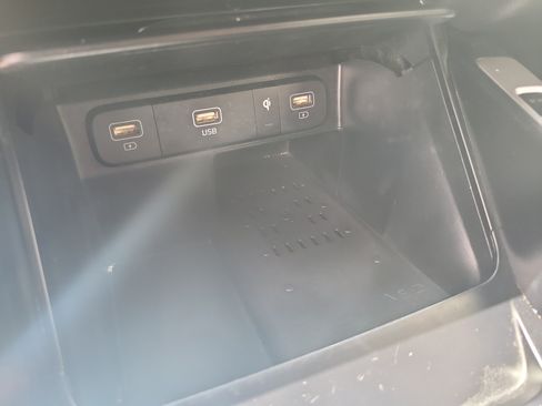 Used 2023 Kia Sorento S w/ Panoramic Sunroof Package FWD image 28