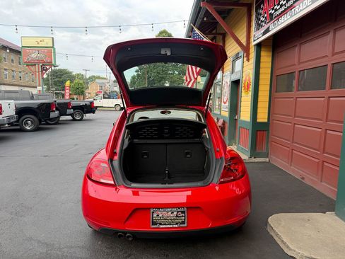Used 2014 Volkswagen Beetle 2.5 FWD image 16
