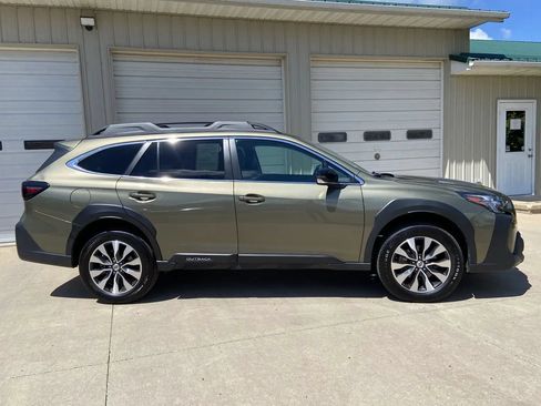 Used 2024 Subaru Outback Limited AWD/4WD image 7