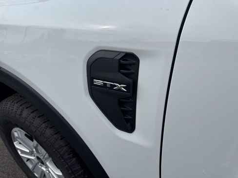 New 2025 Ford Ranger XL image 9