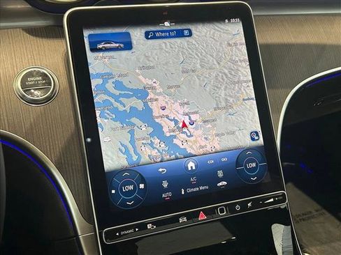 Used 2025 Mercedes-Benz C 300 4MATIC Sedan image 13