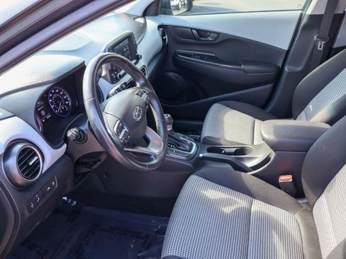 Used 2021 Hyundai Kona SEL image 10