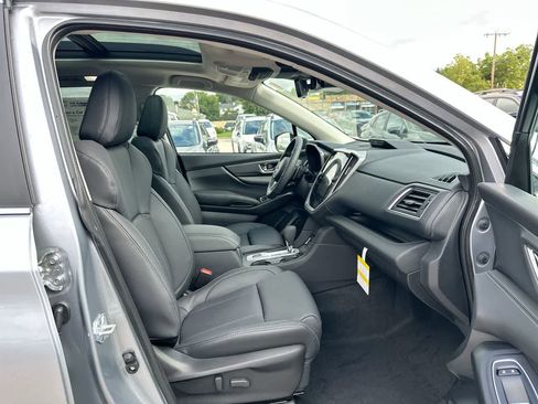 New 2025 Subaru Ascent Limited image 28