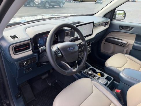 Used 2025 Ford Maverick Lariat w/ 4K Tow Package AWD/4WD image 11