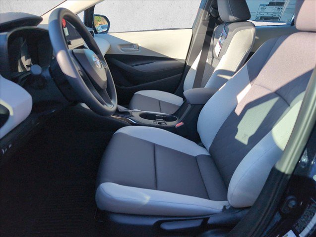 New 2027 Toyota Corolla LE FWD image 12
