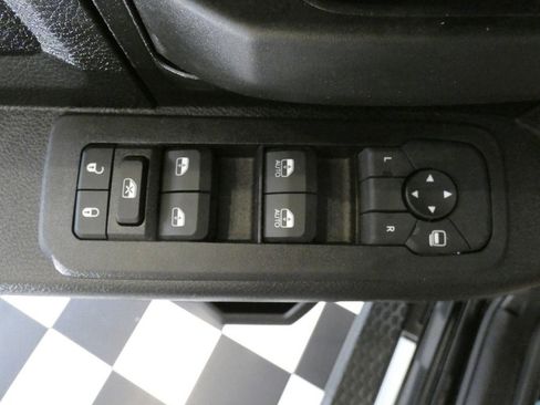 Used 2025 RAM 2500 Tradesman AWD/4WD image 22