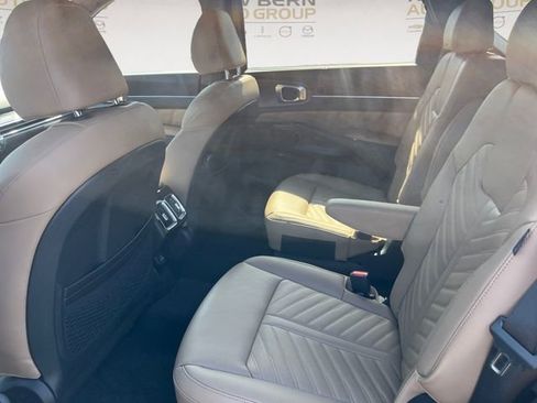 New 2026 Kia Sorento SX Prestige w/ Olive Brown Leather Package AWD/4WD image 13