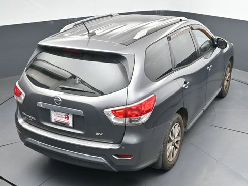 Used 2015 Nissan Pathfinder SV image 24