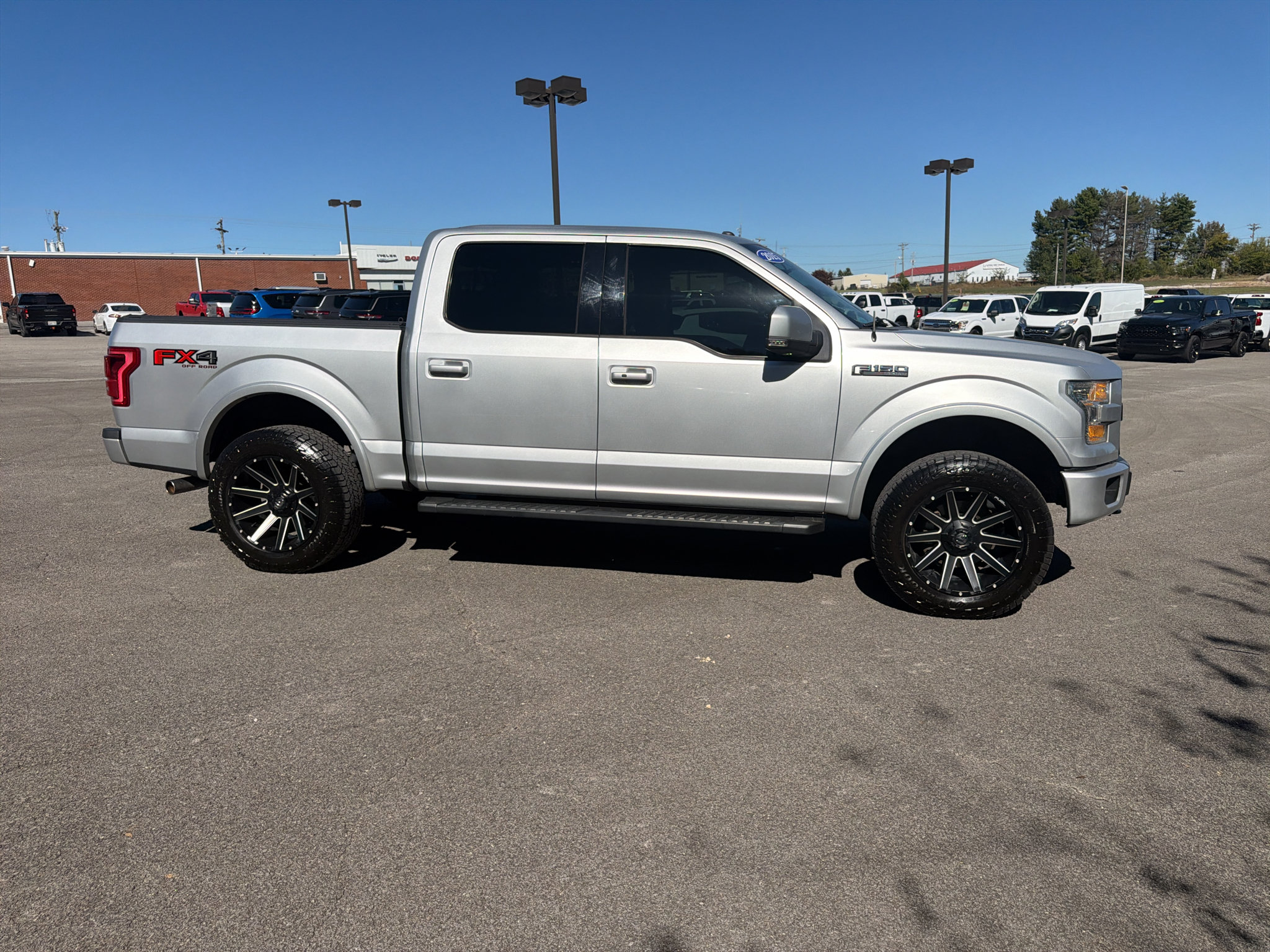 Used 2015 Ford F150 Lariat AWD/4WD image 4
